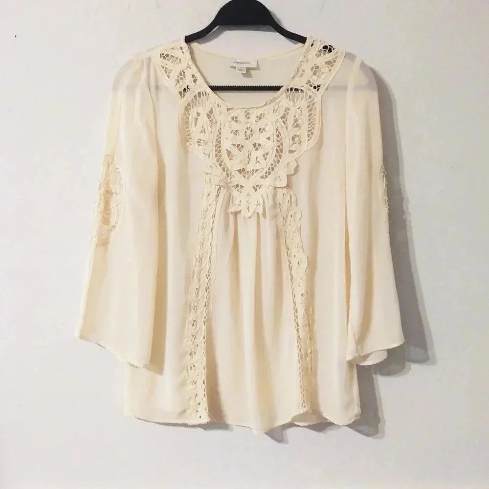 Dress‎ Barn Sheer Beige Embroidered Blouse Small